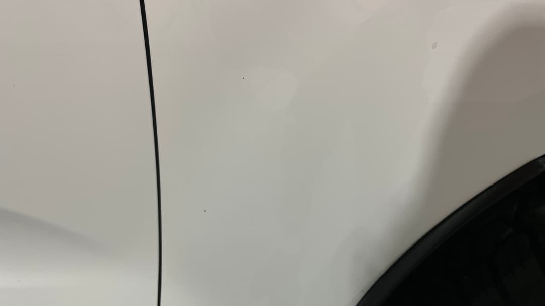 2021 Ford Ranger Wildtrak 2.0 (4x4), Automatic, 93827 km, Quarter Panel Front RHS Guard Chip