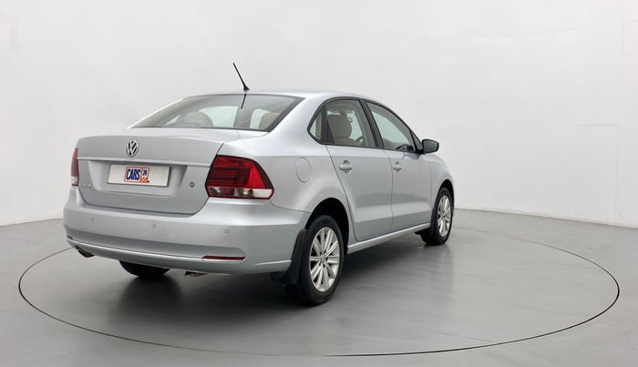 2016 Volkswagen Vento HIGHLINE PETROL, Petrol, Manual, 30,864 km, Right Back Diagonal
