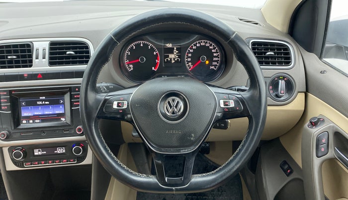 2016 Volkswagen Vento HIGHLINE PETROL, Petrol, Manual, 30,864 km, Steering Wheel Close Up