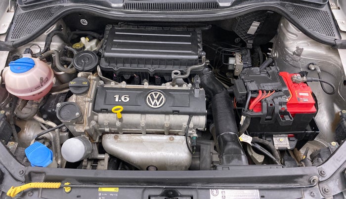 2016 Volkswagen Vento HIGHLINE PETROL, Petrol, Manual, 30,864 km, Open Bonet