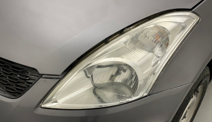 2015 Maruti Swift LXI, CNG, Manual, 58,474 km, Left headlight - Faded