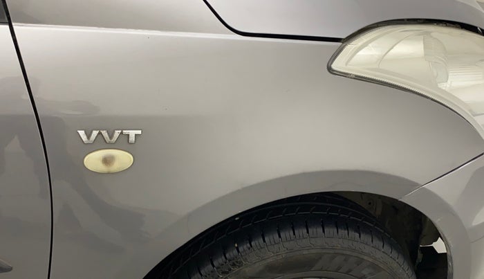 2015 Maruti Swift LXI, CNG, Manual, 58,474 km, Right fender - Slightly dented