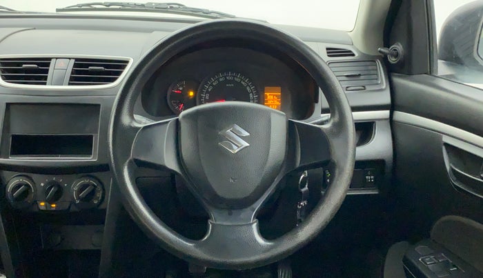 2015 Maruti Swift LXI, CNG, Manual, 58,474 km, Steering Wheel Close Up