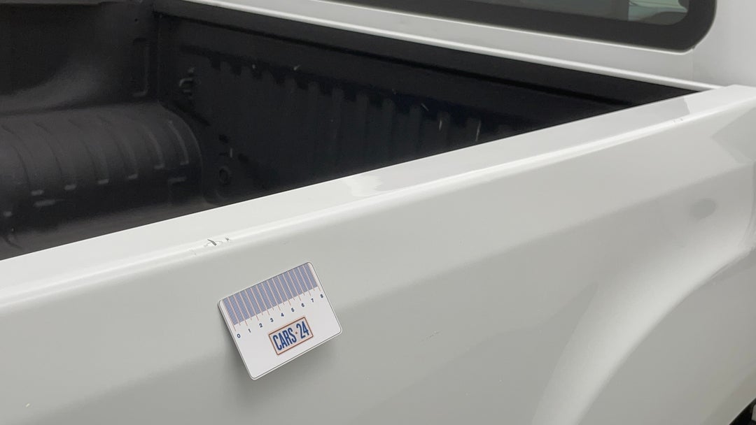 Quarter Panel Rear RHS Scratch