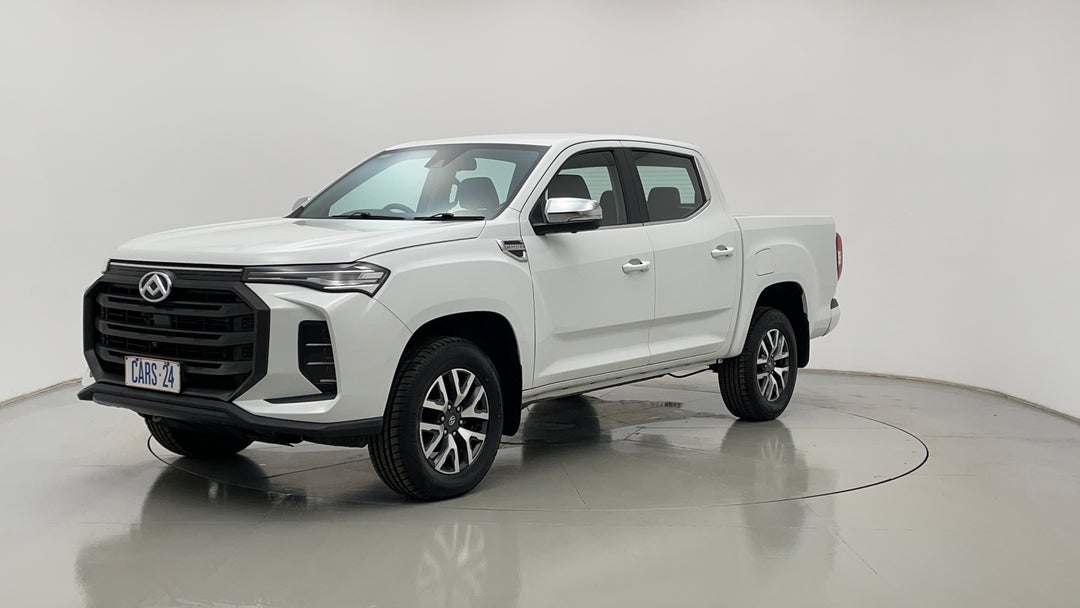 Left Front Diagonal (45- Degree) View