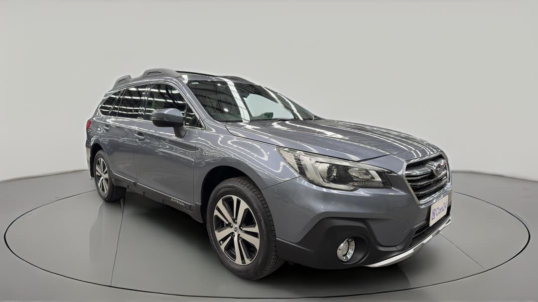 2018 Subaru Outback 2.5i  AWD, Automatic, 143103 km, Right Front Diagonal (45- Degree) View