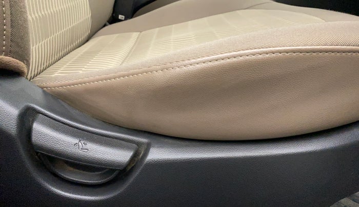 2018 Hyundai Xcent 1.2 S CRDI, Diesel, Manual, 75,540 km, Driver Side Adjustment Panel