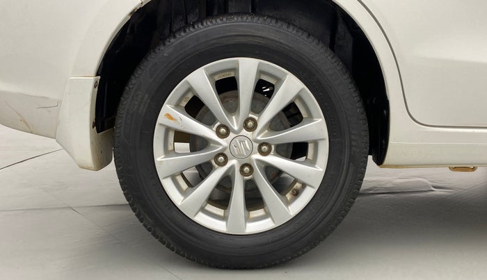 2014 Maruti Ertiga ZDI, Diesel, Manual, 80,779 km, Right Rear Wheel