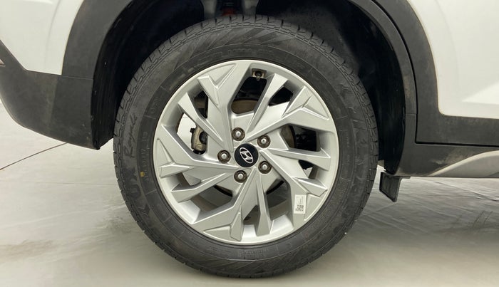 2021 Hyundai Creta SX PETROL MT, Petrol, Manual, 7,550 km, Right Rear Wheel