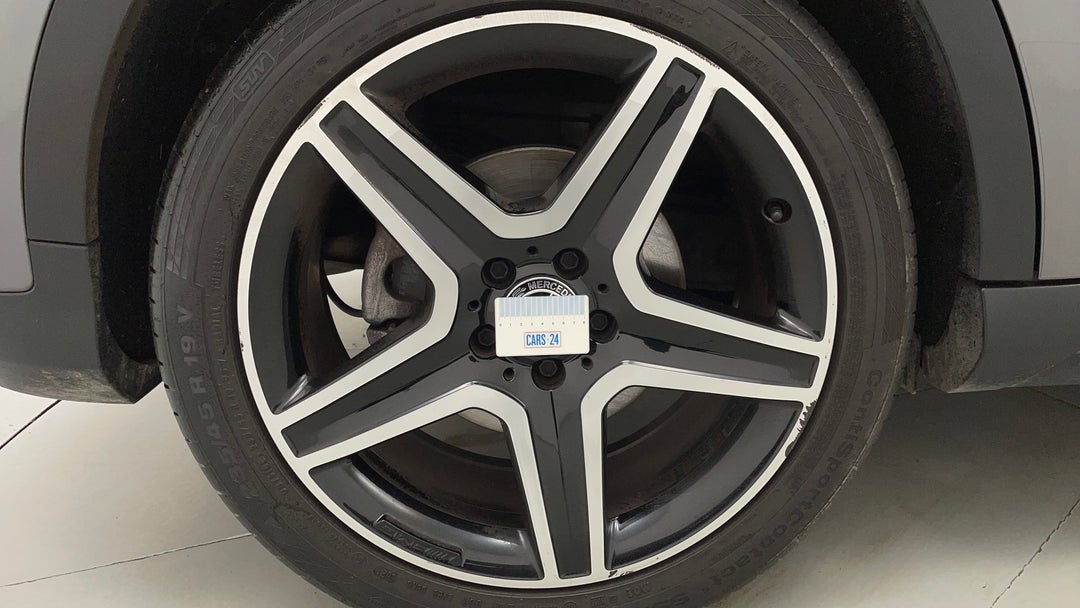 Wheels Rim Rear RHS Gutter Rash