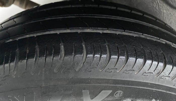 2019 Maruti S PRESSO VXI PLUS, Petrol, Manual, 59,811 km, Right Rear Tyre Tread