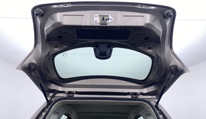 2017 Datsun Go Plus T, Petrol, Manual, 36,633 km, Boot Door Open