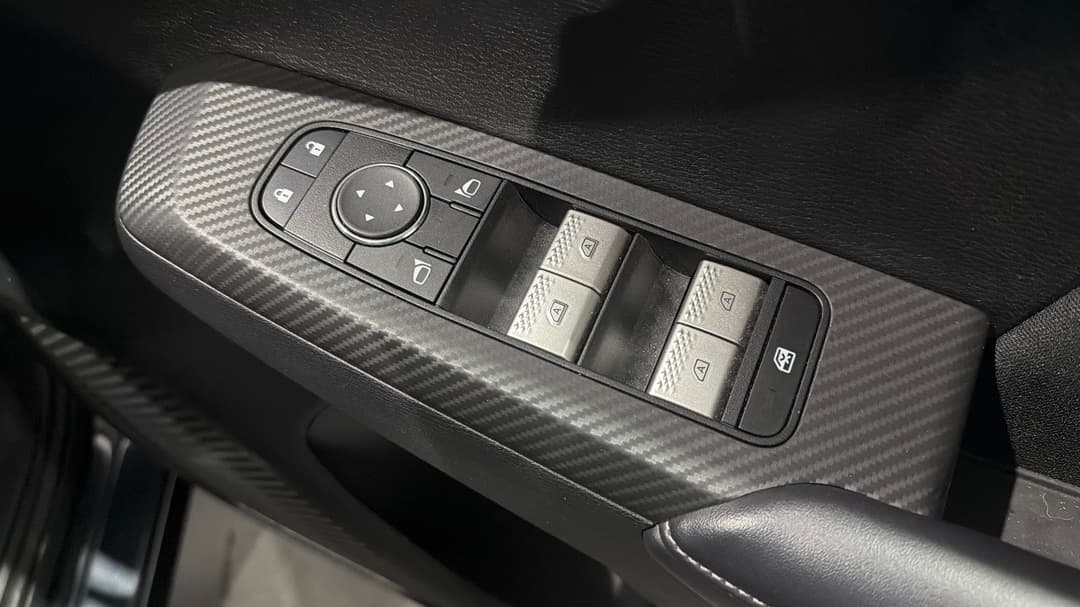 2024 Mitsubishi Outlander Es 7 Seat (2WD), Automatic, 41398 km, Drivers Side Door Panel Controls