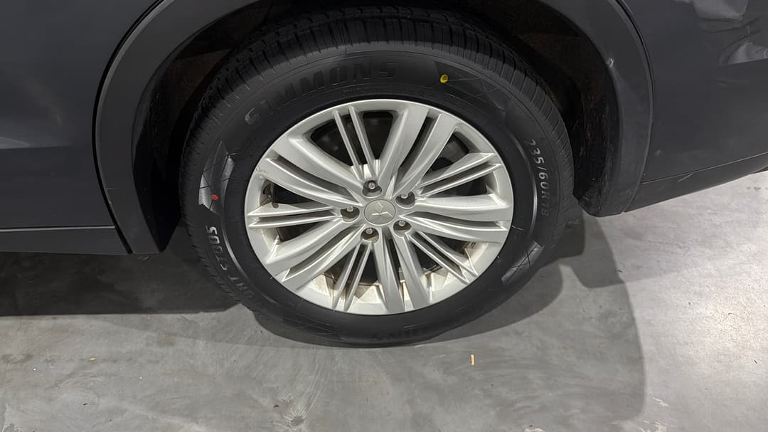 2024 Mitsubishi Outlander Es 7 Seat (2WD), Automatic, 41398 km, Left Rear Wheel