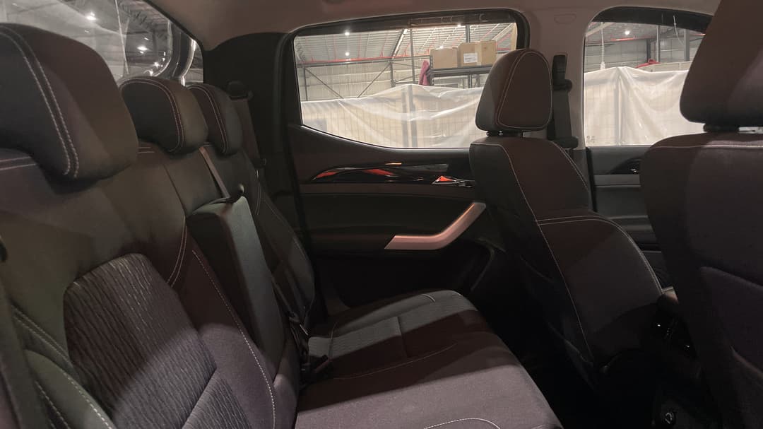 2022 LDV T60 Max Pro (4x4), Automatic, 43736 km, Right Side Rear Door Cabin View