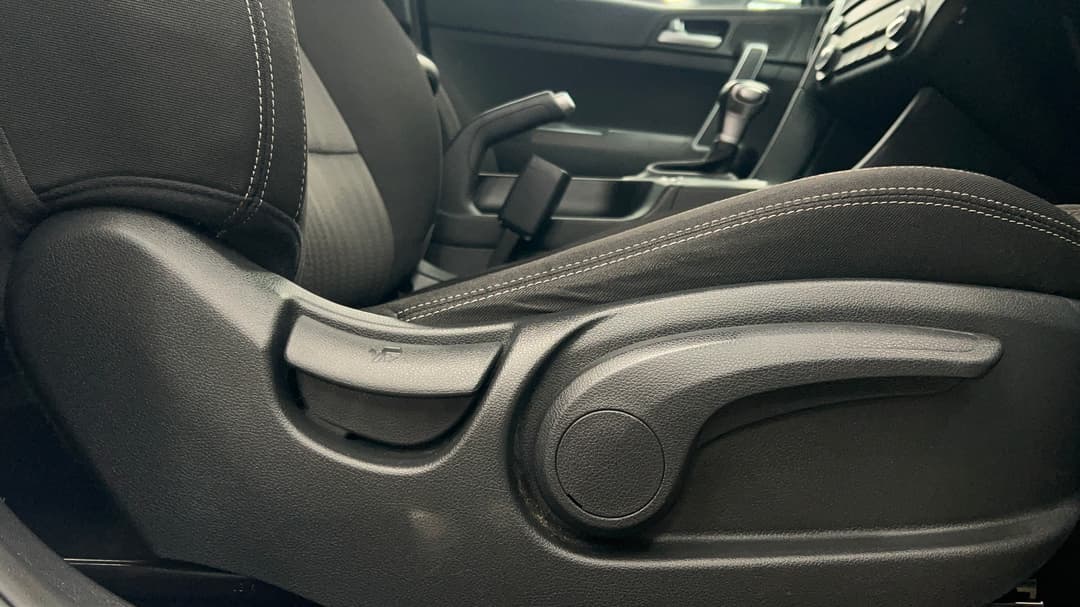 2018 Kia Sportage Si (FWD), Automatic, 120136 km, Drivers Side Adjustment Panel