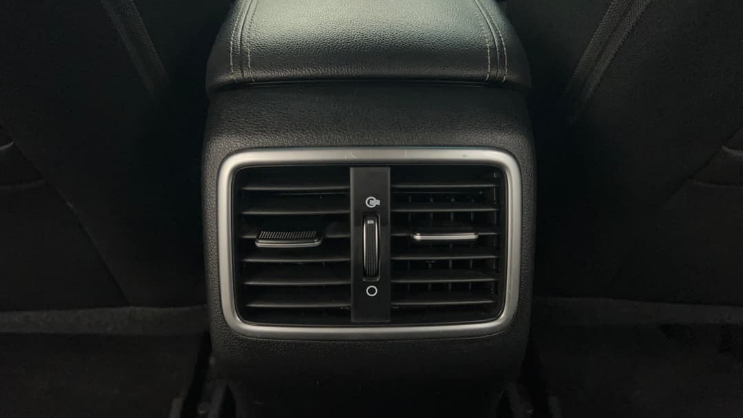 2018 Kia Sportage Si (FWD), Automatic, 120136 km, Rear A/C Vent