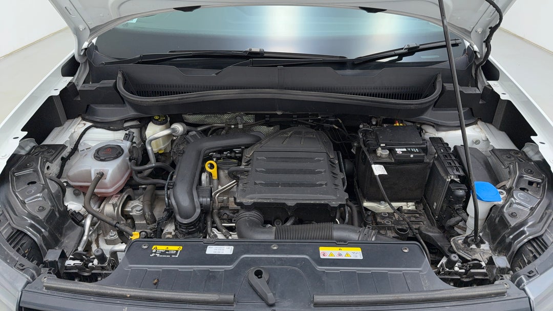 Open Bonnet (Engine)