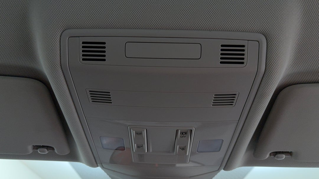 On-Roof Controls/Sunglass holder