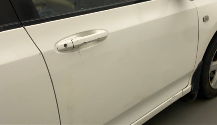 2012 Honda City 1.5L I-VTEC S MT, Petrol, Manual, 1,00,480 km, Driver-side door - Paint has faded