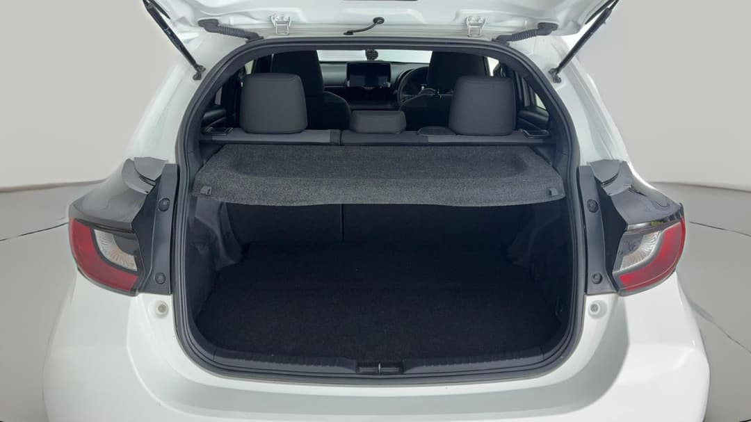 2024 Toyota Yaris Ascent Sport, Automatic, 19342 km, Boot Inside View