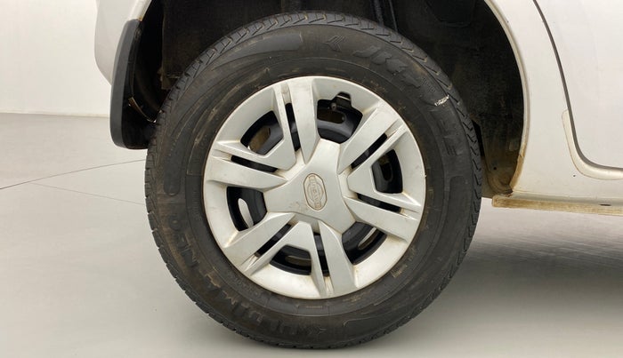 2016 Datsun Redi Go T (O), Petrol, Manual, 59,893 km, Right Rear Wheel