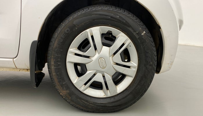 2016 Datsun Redi Go T (O), Petrol, Manual, 59,893 km, Right Front Wheel