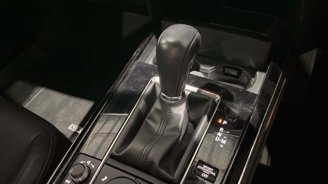 2023 Mazda CX-30 G25 Touring (FWD), Automatic, 40651 km, Gear Lever 