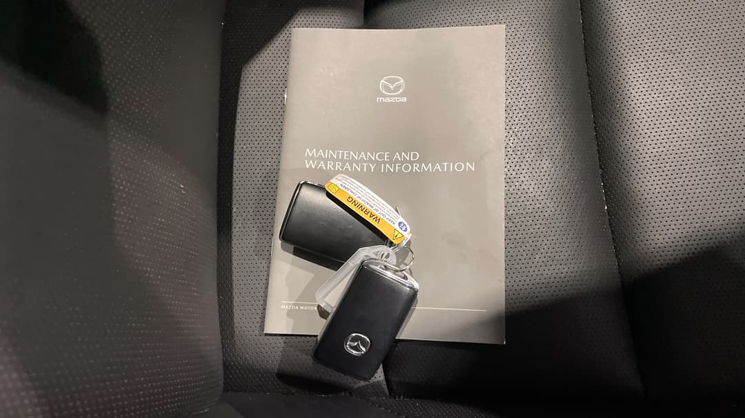 2023 Mazda CX-30 G25 Touring (FWD), Automatic, 40651 km, Key Close-up