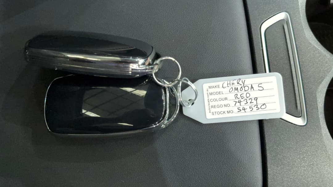2024 Chery Omoda 5 Ex (high Version), Automatic, 9902 km, Key Close-up