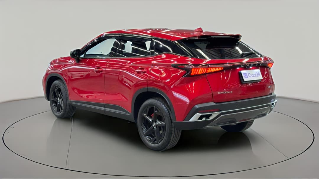 2024 Chery Omoda 5 Ex (high Version), Automatic, 9902 km, Left Back Diagonal (45- Degree) View