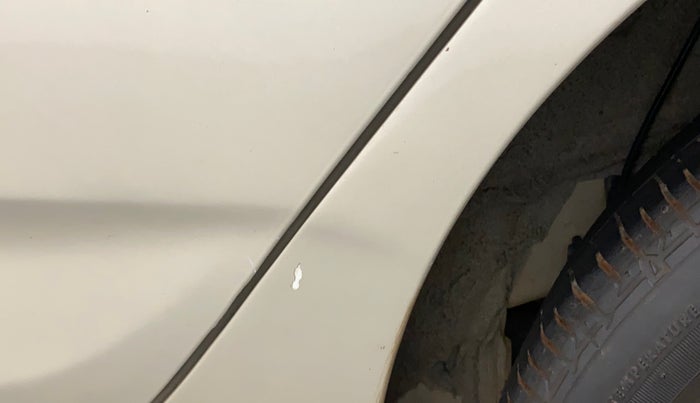 2011 Hyundai Verna FLUIDIC 1.6 VTVT SX, Petrol, Manual, 50,587 km, Left quarter panel - Minor scratches