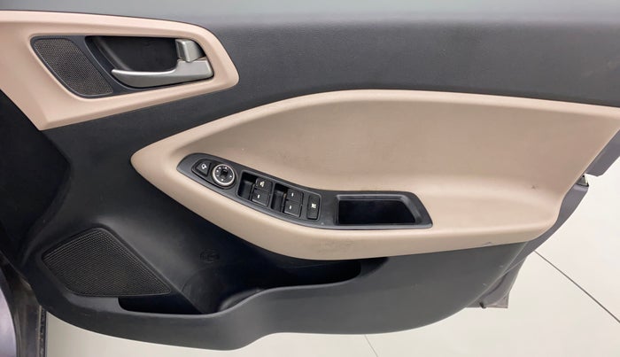 2016 Hyundai Elite i20 ASTA 1.4 CRDI (O), Diesel, Manual, 71,748 km, Driver Side Door Panels Control