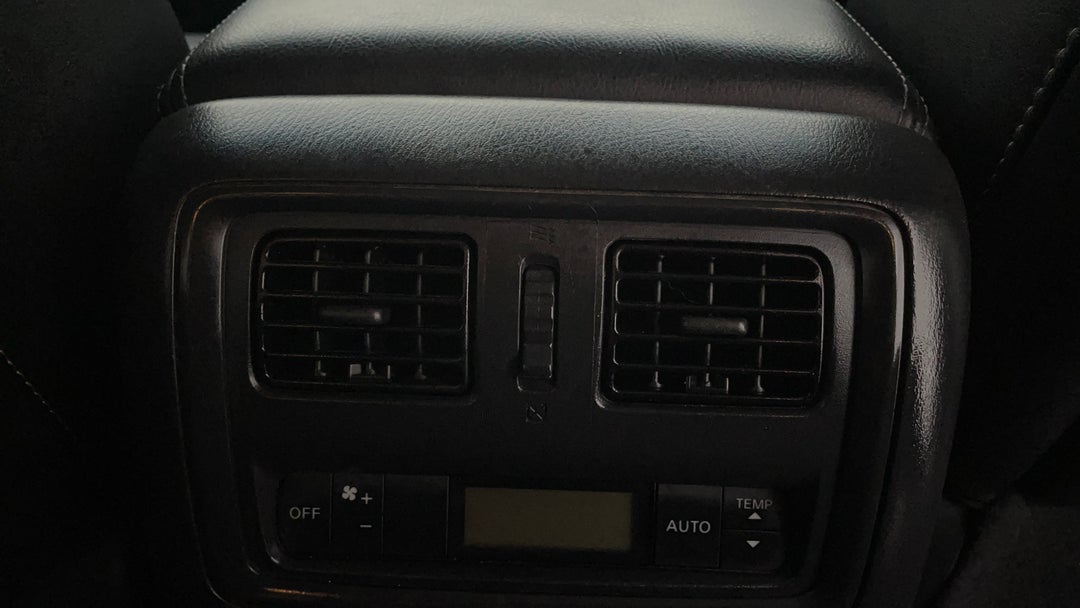 Rear A/C Vent