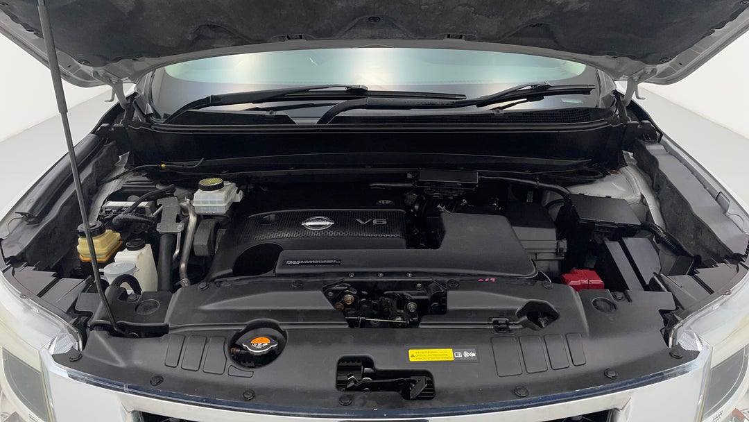 Open Bonnet (Engine)