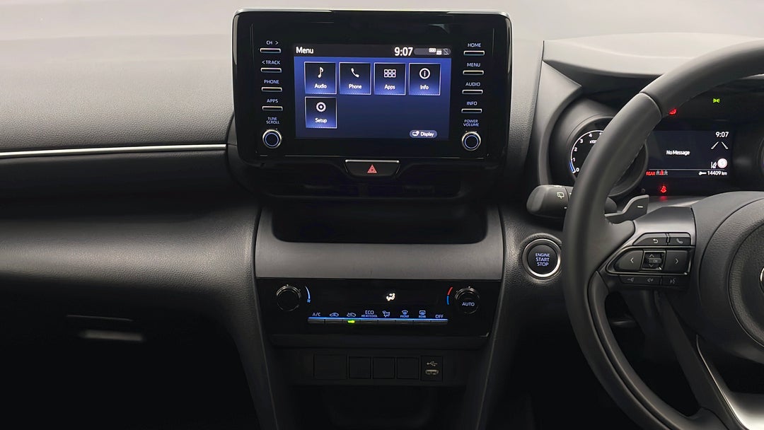 2021 Toyota Yaris Cross Gx, Automatic, 5981 km, Center Console