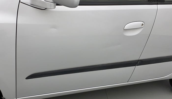 2015 Hyundai i10 MAGNA 1.1, Petrol, Manual, 39,010 km, Front passenger door - Slight discoloration