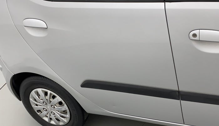 2015 Hyundai i10 MAGNA 1.1, Petrol, Manual, 39,010 km, Right rear door - Slightly rusted