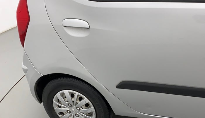2015 Hyundai i10 MAGNA 1.1, Petrol, Manual, 39,010 km, Right quarter panel - Minor scratches