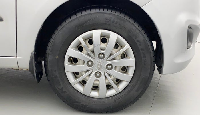 2015 Hyundai i10 MAGNA 1.1, Petrol, Manual, 39,010 km, Right Front Wheel