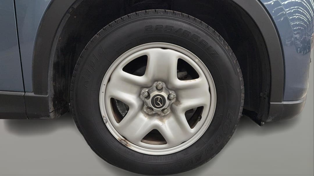 2016 Mazda CX-5 Maxx (4x4), Automatic, 131333 km, Right Front Wheel