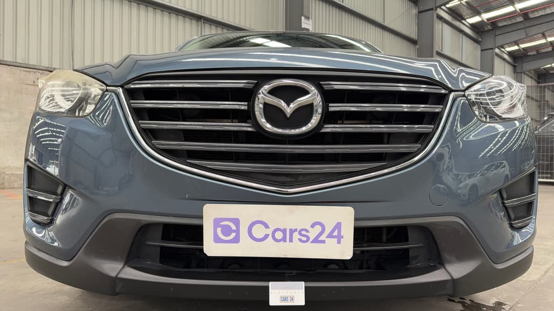 2016 Mazda CX-5 Maxx (4x4), Automatic, 131333 km, Bumper Front Chip