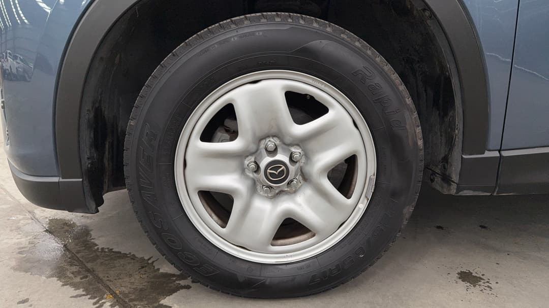 2016 Mazda CX-5 Maxx (4x4), Automatic, 131333 km, Left Front Wheel