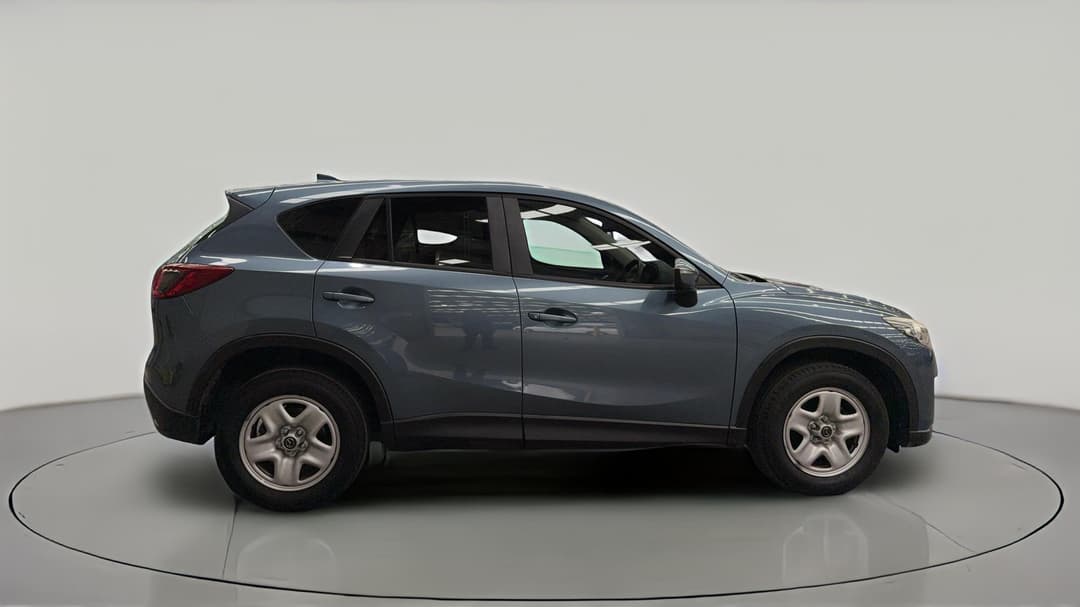 2016 Mazda CX-5 Maxx (4x4), Automatic, 131333 km, Right Side View