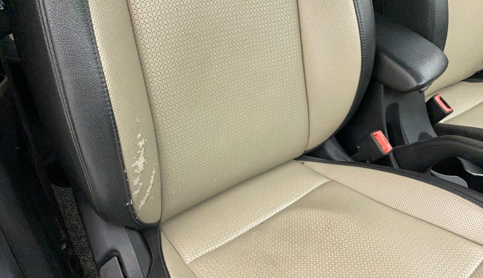 2019 Hyundai Verna 1.6 VTVT SX (O) AT, Petrol, Automatic, 85,545 km, Driver seat - Cover slightly torn