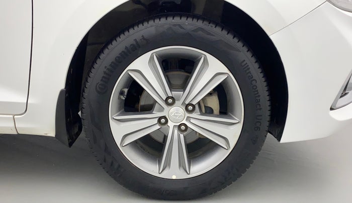 2019 Hyundai Verna 1.6 VTVT SX (O) AT, Petrol, Automatic, 85,545 km, Right Front Wheel