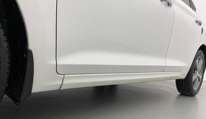 2019 Hyundai Verna 1.6 VTVT SX (O) AT, Petrol, Automatic, 85,545 km, Left running board - Slightly dented