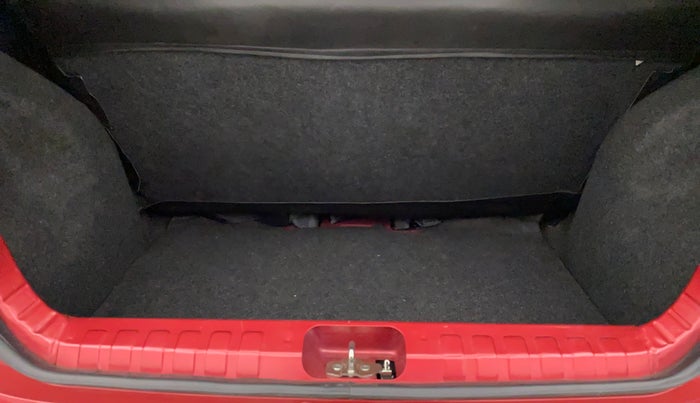 2018 Datsun Redi Go A, Petrol, Manual, 34,088 km, Boot Inside