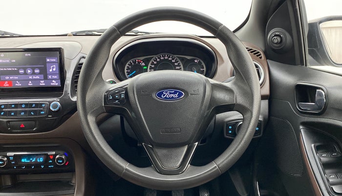 2018 Ford FREESTYLE TITANIUM 1.5 TDCI, Diesel, Manual, 33,921 km, Steering Wheel Close Up