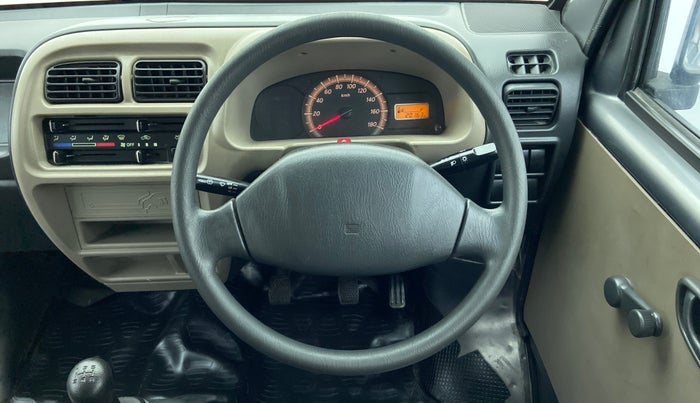 2015 Maruti Eeco 5 STR WITH AC PLUSHTR, Petrol, Manual, 20,410 km, Steering Wheel Close Up